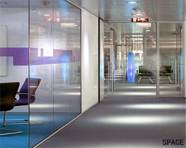 新会法兰玻璃隔断案例